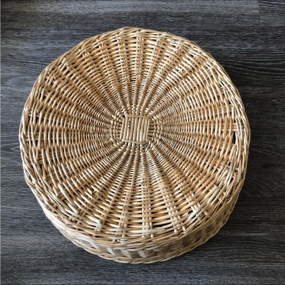 Round Basket - Picture 8 of 8